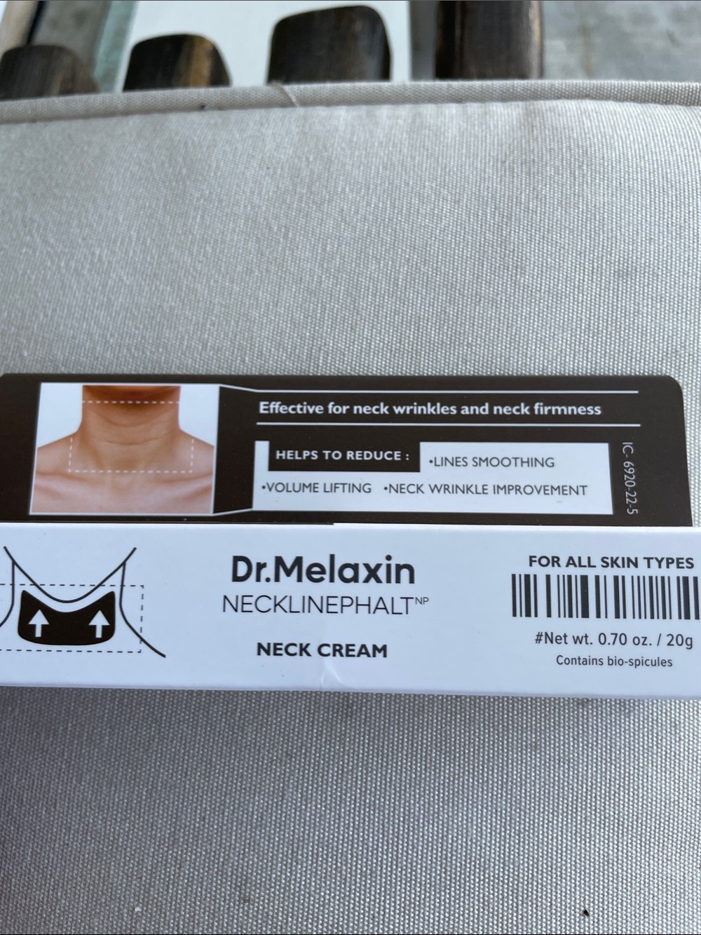 Neck Cream - White - NecklinePhalt Formula